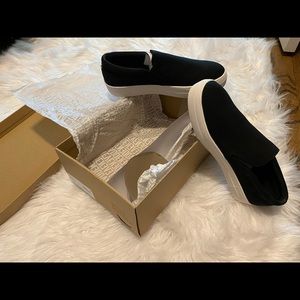 Steve Madden black slip on sneakers - NWT